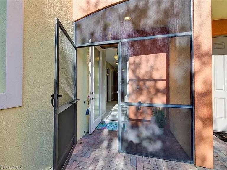 4400 Lazio WAY photo 3