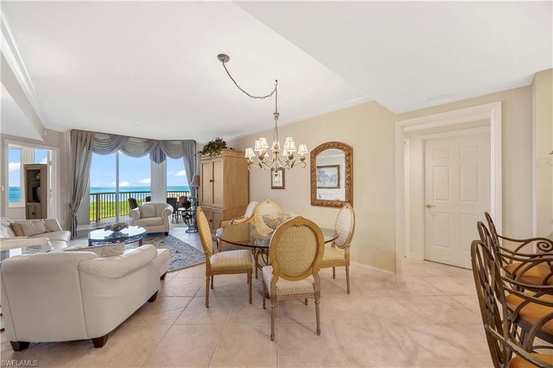 7117 Pelican Bay BLVD photo 3