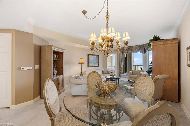 7117 Pelican Bay BLVD photo 4