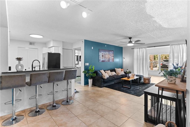 8225 Ibis Club DR photo 2