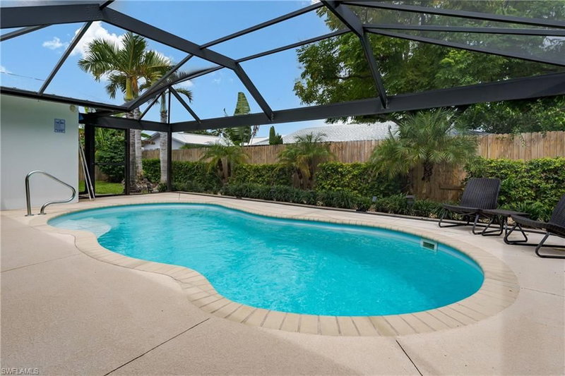 1309 Westlake BLVD photo 2