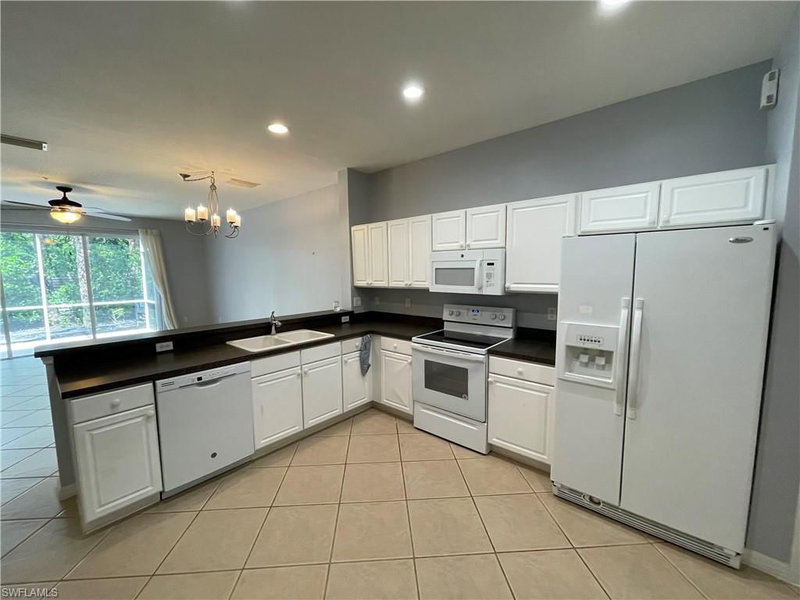 16090 Caldera LN photo 2