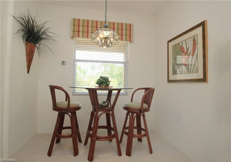 2700 Cypress Trace CIR photo 3