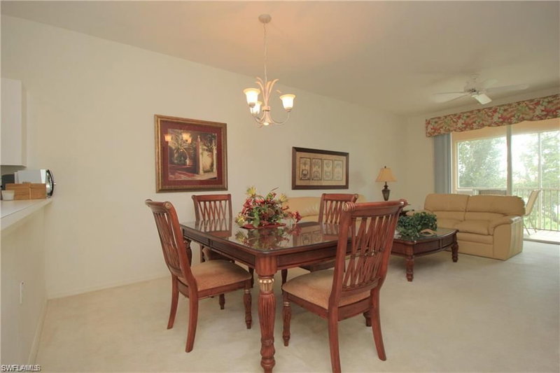 2700 Cypress Trace CIR photo 5