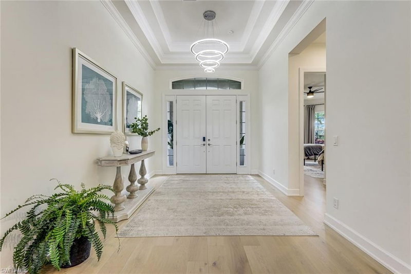 11110 Canal Grande DR photo 2