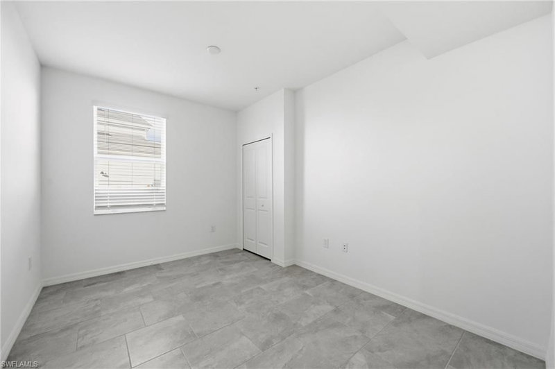 5603 Newcastle CT photo 2