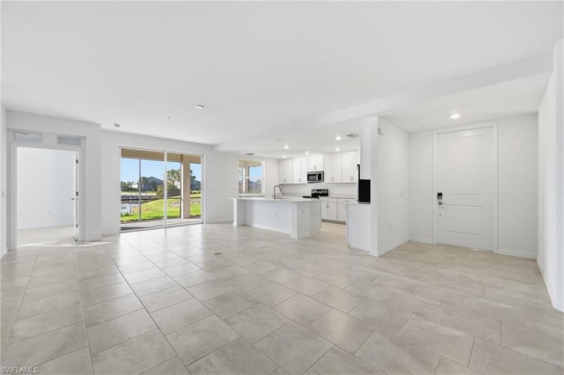 5603 Newcastle CT photo 4