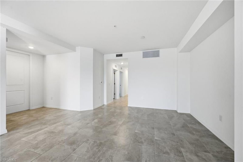5603 Newcastle CT photo 5