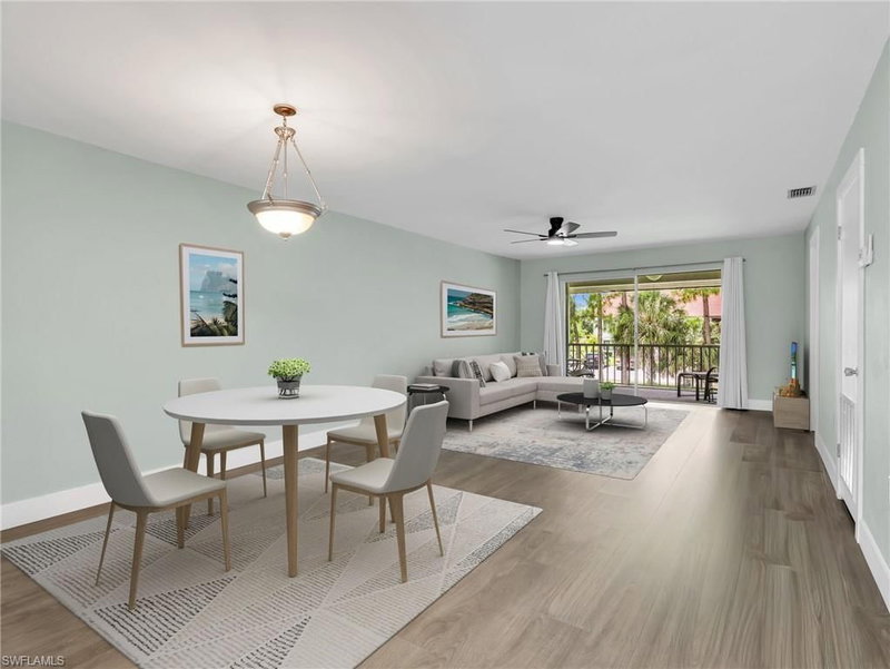 300 Valley Stream DR photo 5