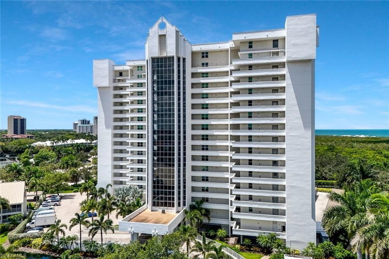 6361 Pelican Bay BLVD photo 3
