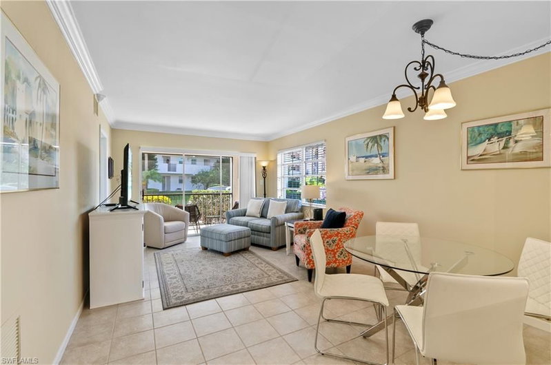5 High Point CIR W photo 1