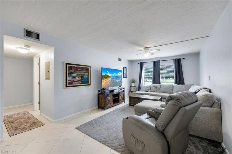 1400 Green Valley CIR photo 1