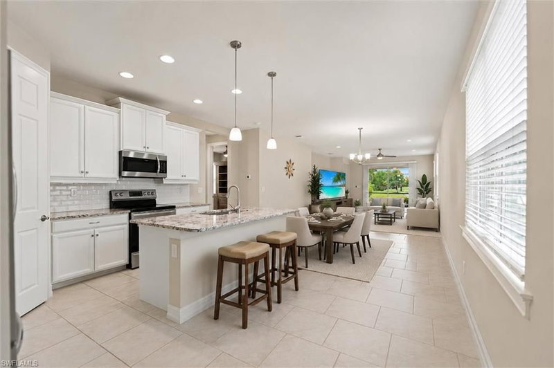 28269 Seasons Tide AVE photo 5
