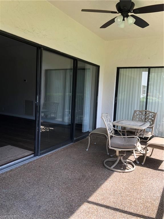 1833 Courtyard WAY photo 3