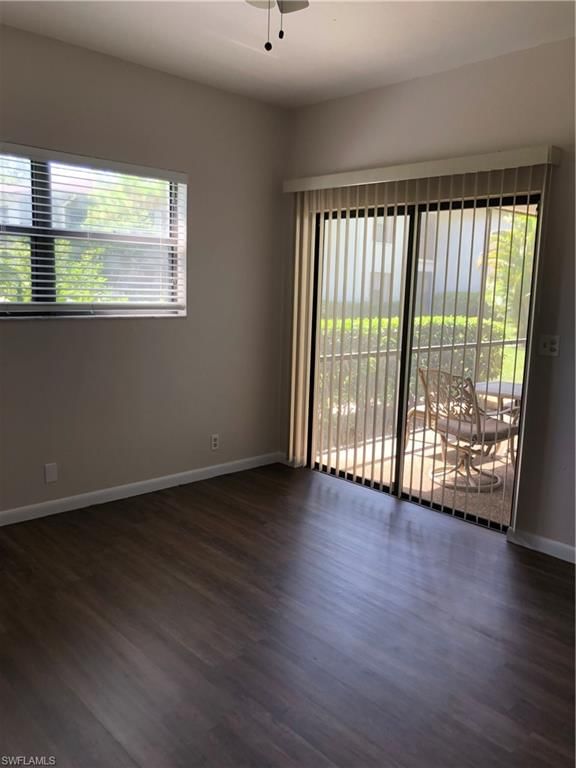 1833 Courtyard WAY photo 4