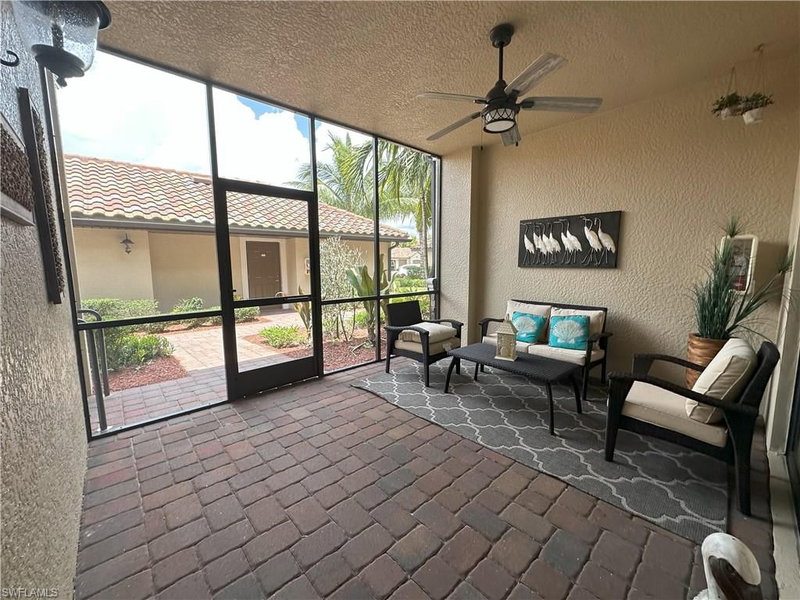 28021 bridgetown CT photo 5