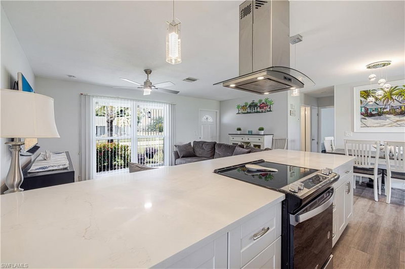 13478 Martha AVE photo 5