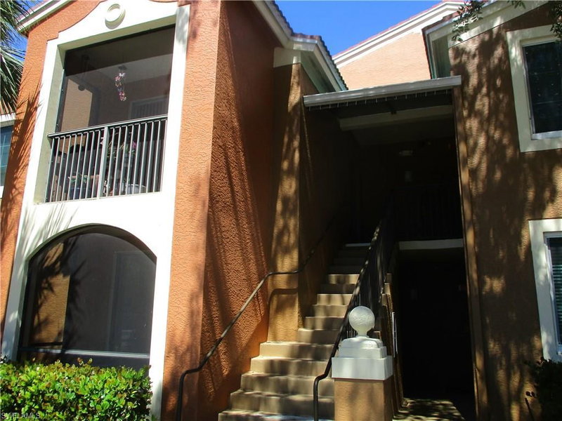 1160 Reserve WAY photo 1