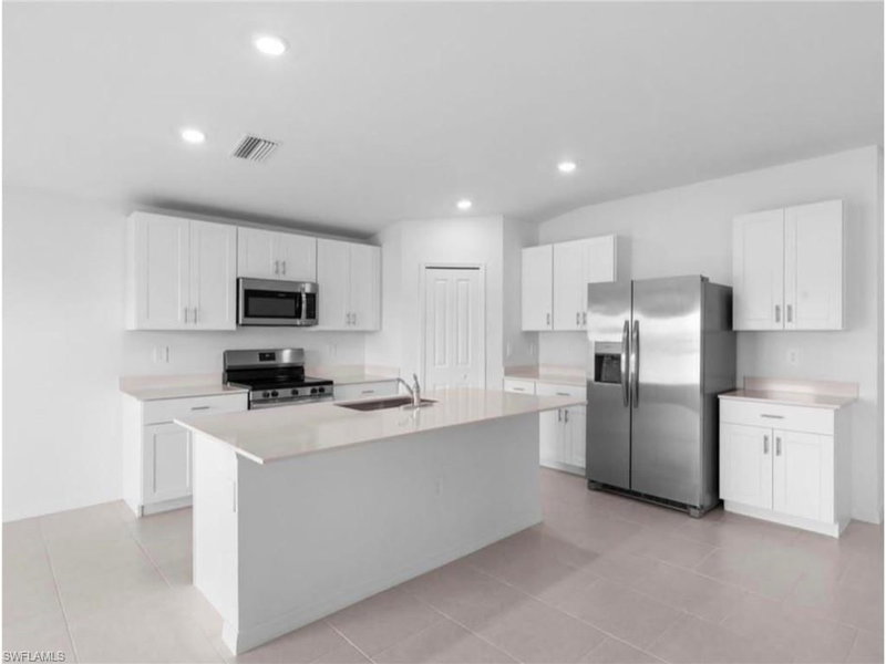 17289 Cantu CT photo 2