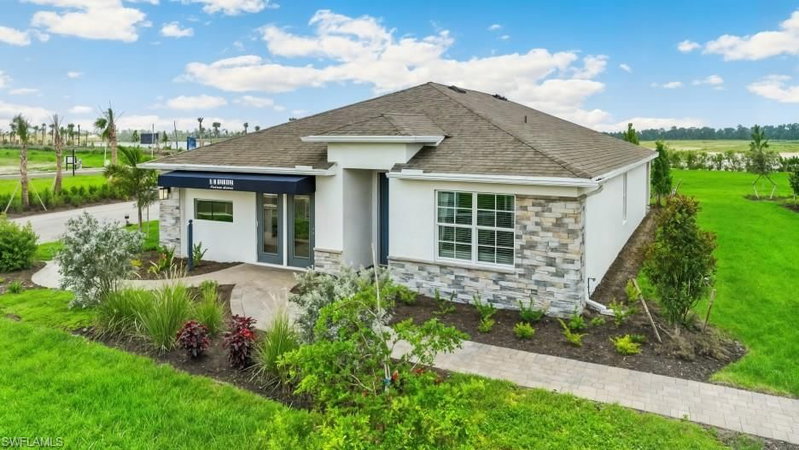 17797 SHADE TREE LOOP photo 1