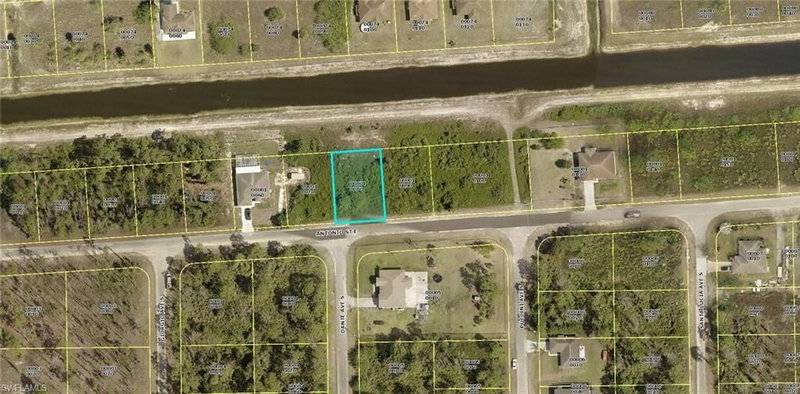 1117 ANTONIO ST E photo 1