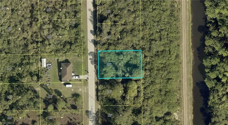 449 NAPLES AVE S photo 1