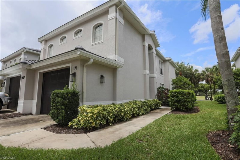 1937 Crestview WAY photo 5
