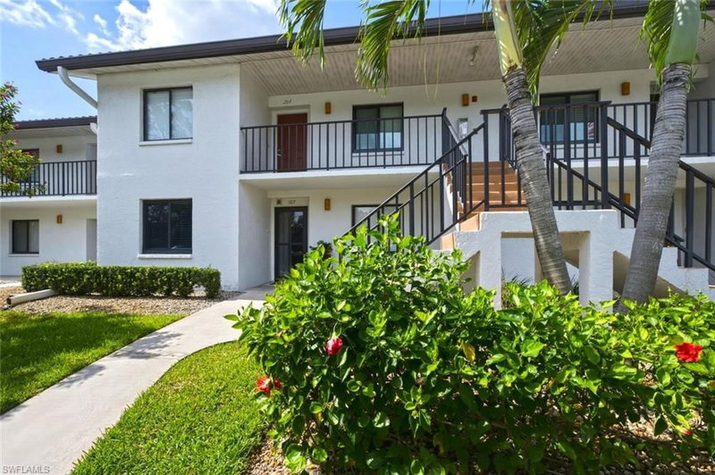 4987 Pepper CIR photo 1