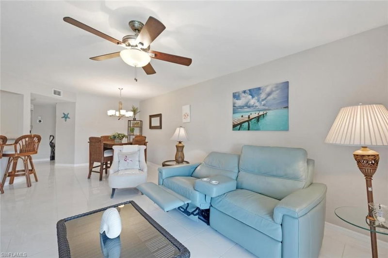 4987 Pepper CIR photo 5