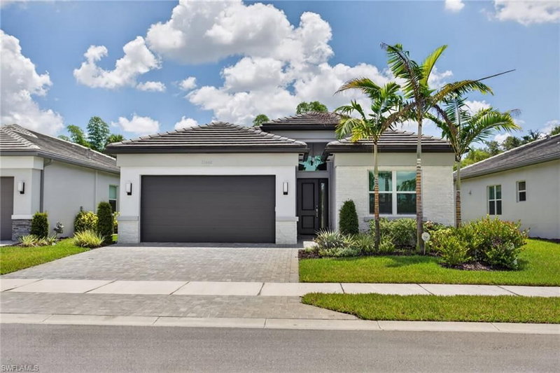 12448 Violet LN photo 2