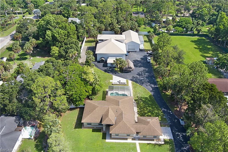 6761 Golden Gate PKWY photo 1