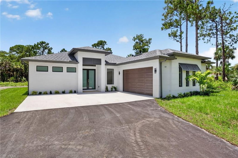 1867 Everglades BLVD N photo 2