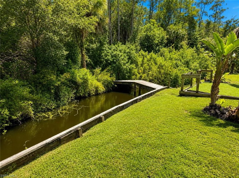 15488 Spring Line LN photo 3