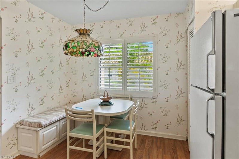 5916 Cranbrook WAY photo 5