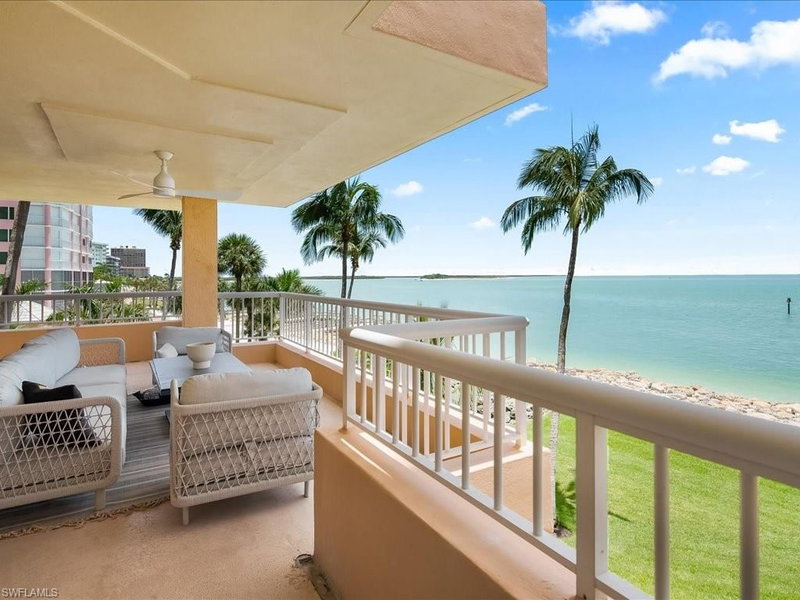 990 Cape Marco DR photo 1