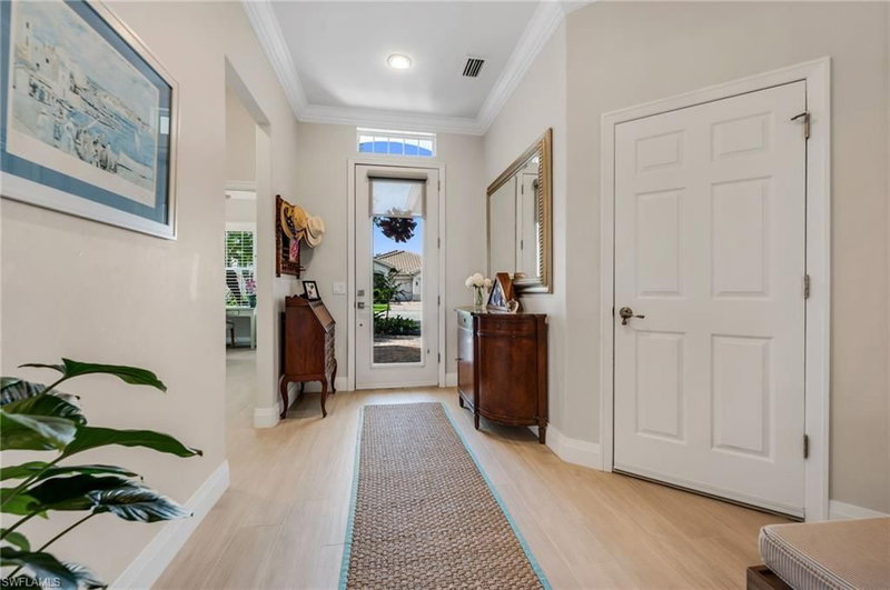 9343 Fieldstone LN photo 3