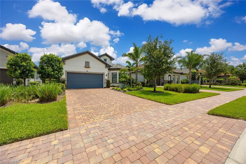 2738 Aviamar CIR photo 1