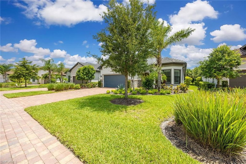 2738 Aviamar CIR photo 2