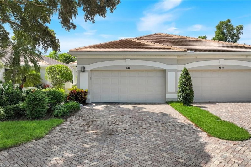 1814 Leamington LN photo 1
