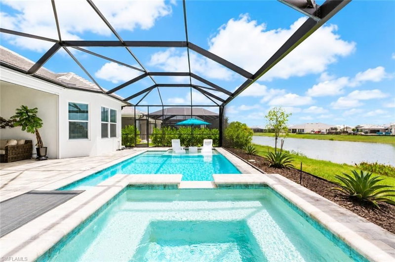 15710 Triesta LN photo 3
