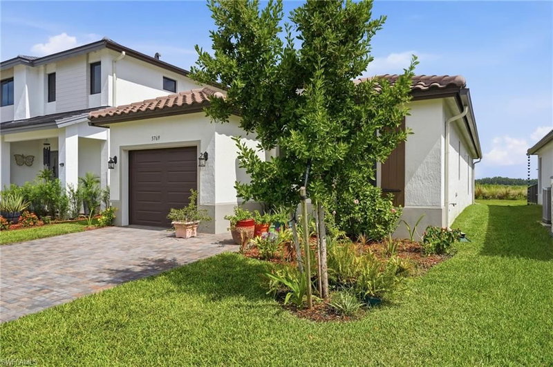 5769 Cassidy LN photo 2