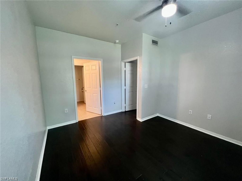 23500 Walden Center DR photo 4