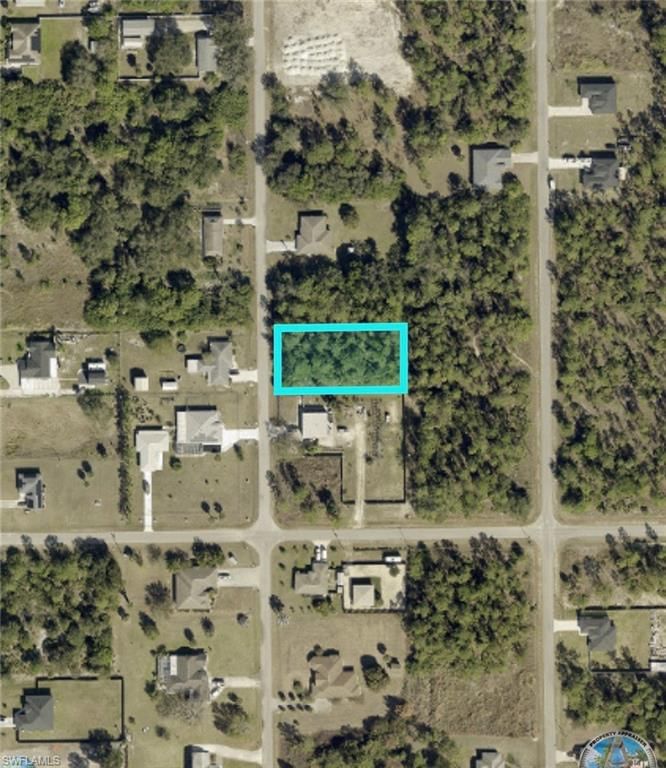 1304 Robert AVE photo 2