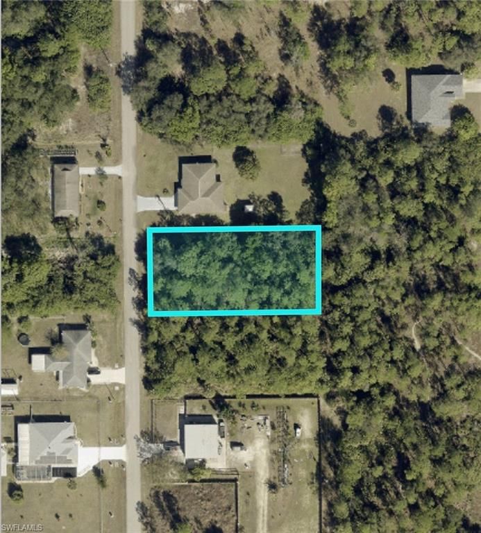 1306 Robert AVE photo 1