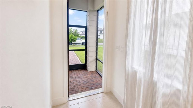 5245 Marano DR photo 3