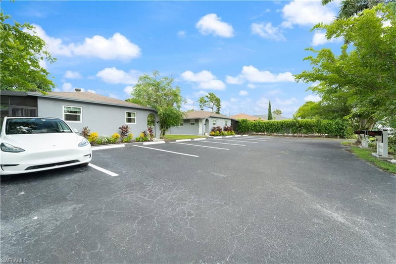 3365 Estey AVE photo 2