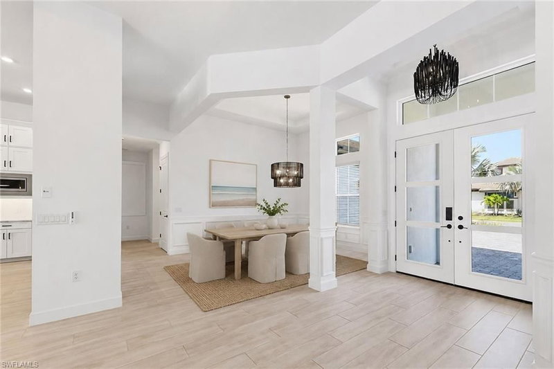 15428 Turin DR photo 3