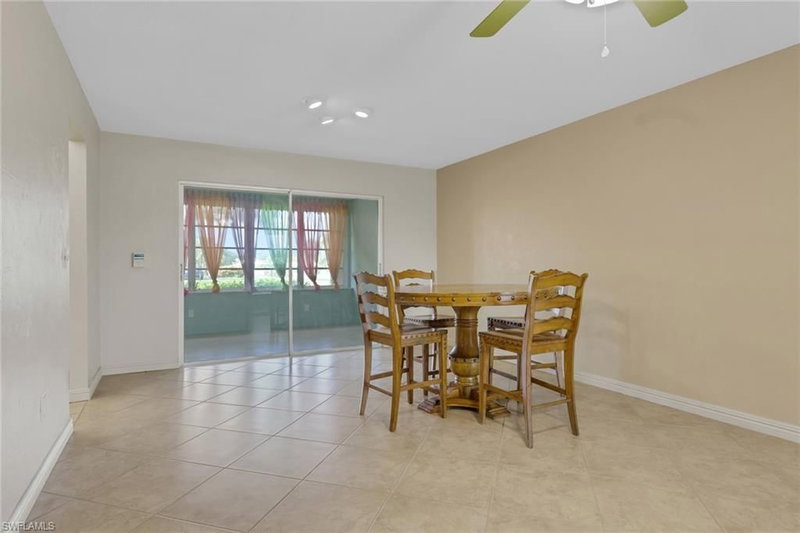 4133 Lakewood BLVD photo 3