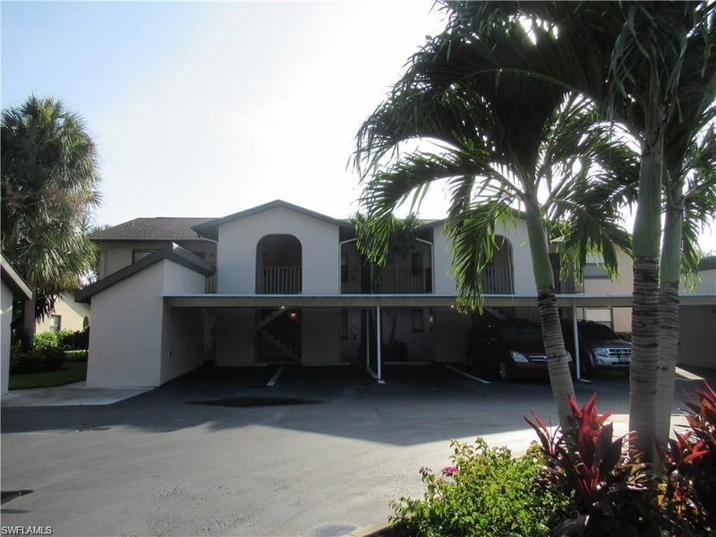 10041 Maddox LN photo 1