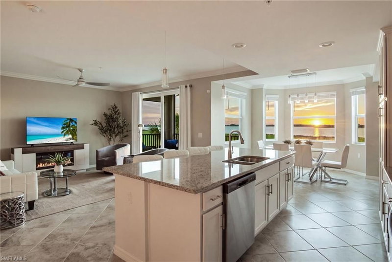 43040 Greenway BLVD photo 3
